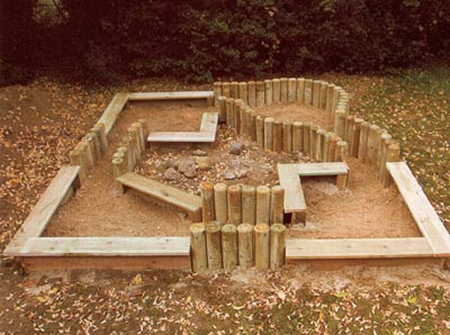 Детский сказочный городок собственными руками Детский сказочный городок собственными руками